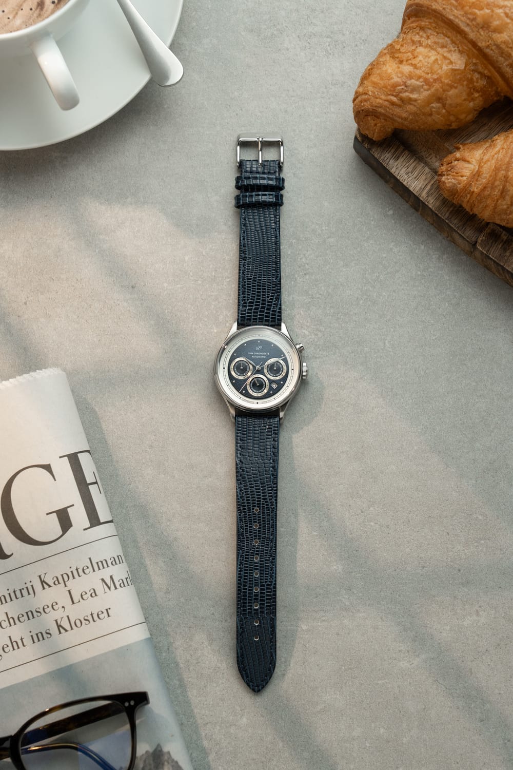 AV86 1564 Chronodate Automatic – Steel / Blue
