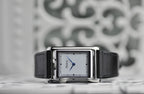 VARIO VERSA Reversible Dual Time – Gunmetal / White