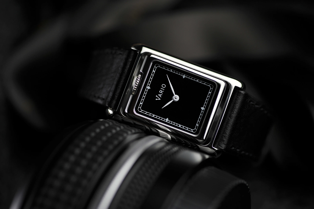 VARIO VERSA Reversible Dual Time – Silver / Black