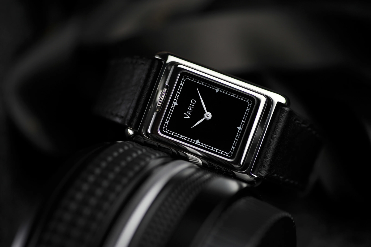 VARIO VERSA Reversible Dual Time – Silver / Black