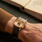 AV86 1954 Amalfi Mechanical - Gold / Gold