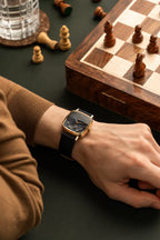 AV86 1954 Amalfi Mechanical - Gold / Midnight Blue